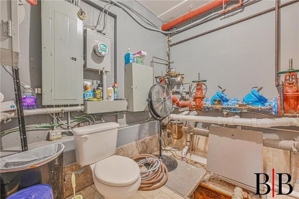 Bathroom, Interior