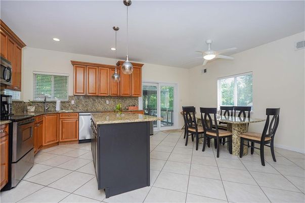 Dining room, Interior, Kitchen, Pendant Lights, Recessed Lighting