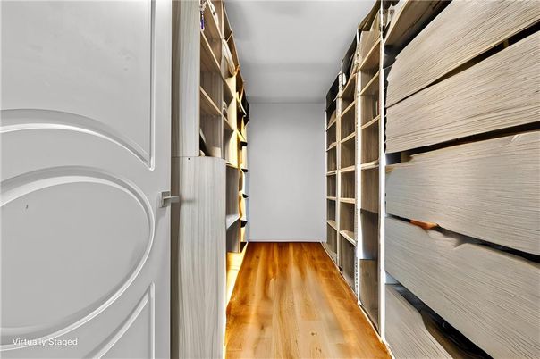 Interior, Walk-in Closets, Wood Texture Flooring
