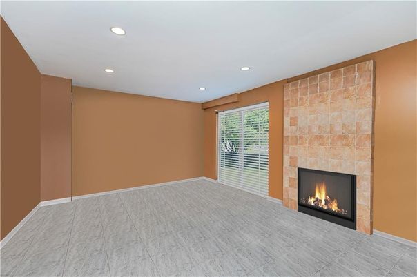Empty room, Fireplace, Interior, Recessed Lighting