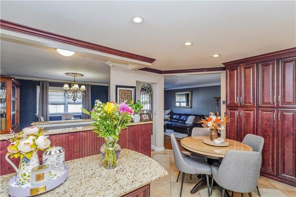 Chandelier, Dining room, Interior, Living room, Recessed Lighting