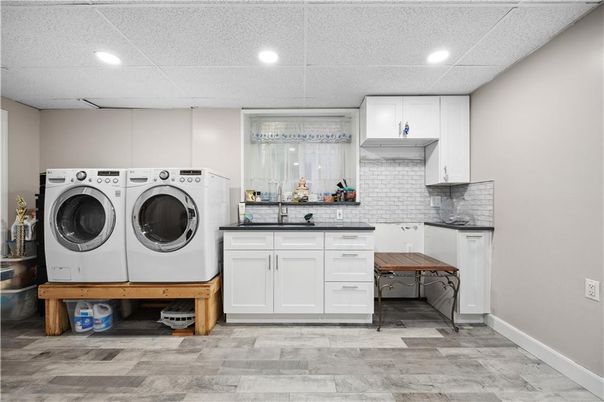 Interior, Recessed Lighting, Washer