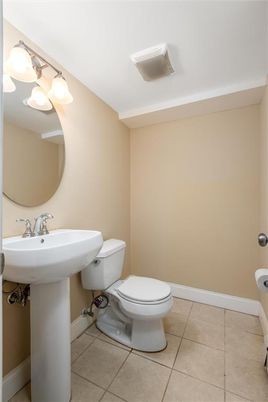 Bathroom, Interior