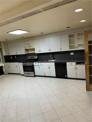 Interior, Kitchen, Recessed Lighting