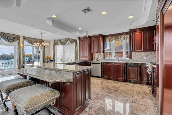 Chandelier, Interior, Kitchen, Recessed Lighting, Stainless Steel Appliances