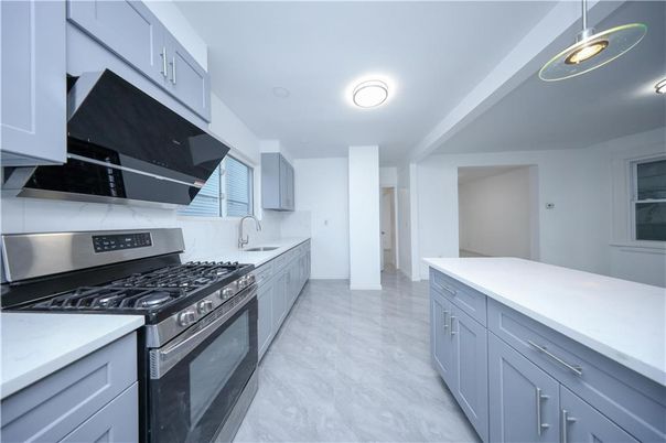 Interior, Kitchen, Marble, Stainless Steel Appliances