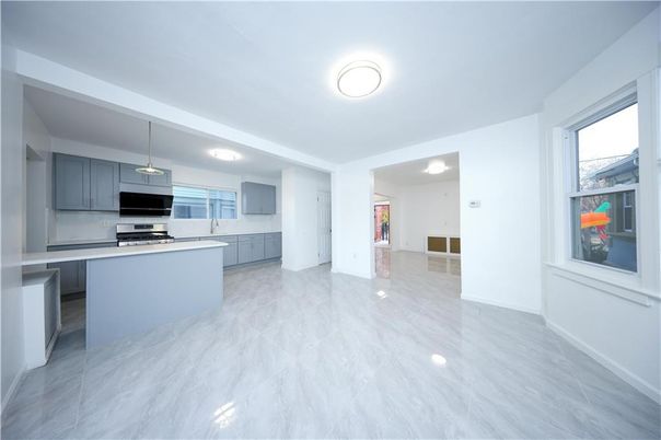 Interior, Kitchen, Pendant Lights, Stainless Steel Appliances