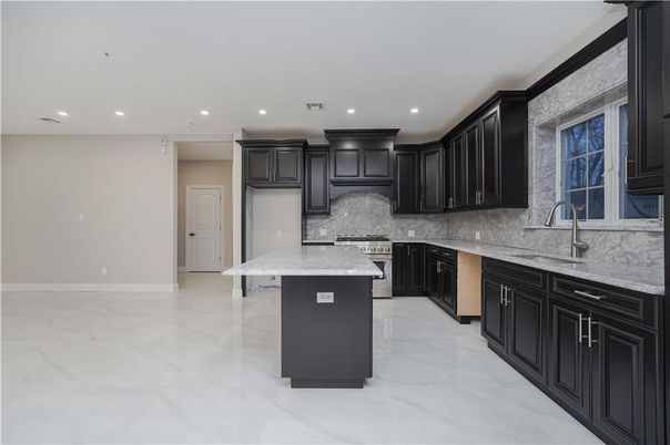 Interior, Kitchen, Marble, Recessed Lighting