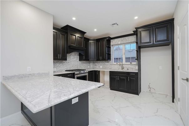 Interior, Kitchen, Marble, Recessed Lighting