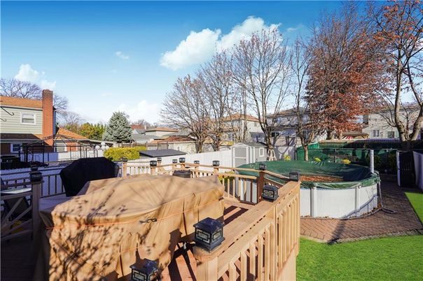 Backyard, Exterior, Hot Tub