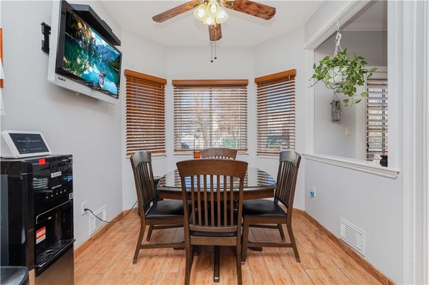 Dining room, Interior, Wood Texture Flooring