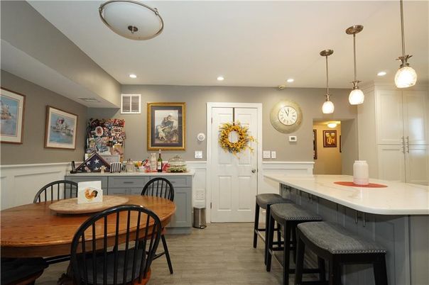 Dining room, Interior, Pendant Lights, Recessed Lighting, Wood Texture Flooring