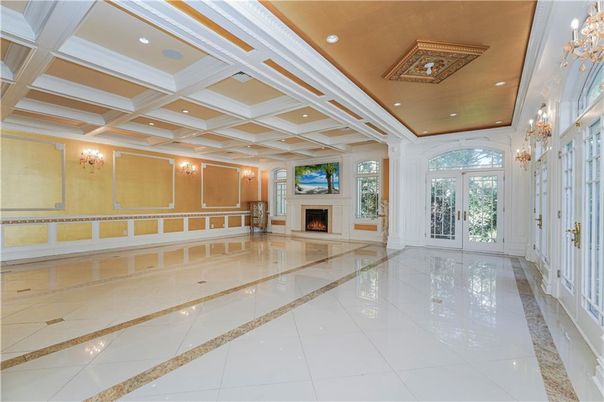 Empty room, Fireplace, Interior, Recessed Lighting