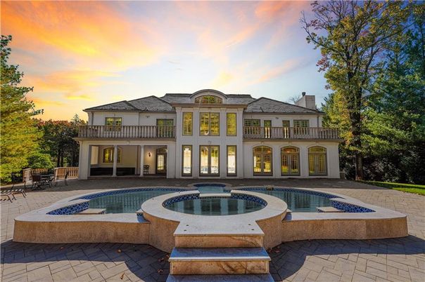 Exterior, Facade, Pool, French Provincial