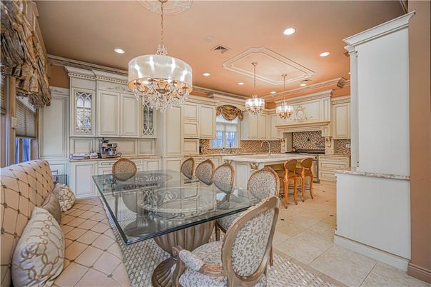 Chandelier, Dining room, Interior, Kitchen, Pendant Lights, Recessed Lighting