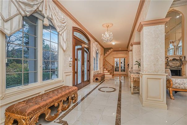 Chandelier, Fireplace, Interior, Recessed Lighting
