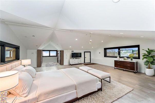 Bedroom, Interior, Pendant Lights, Recessed Lighting, Wood Texture Flooring