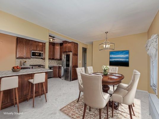 Dining room, Interior, Kitchen, Pendant Lights, Stainless Steel Appliances