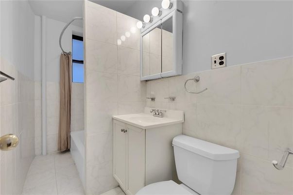 Bathroom, Interior, Marble Walls