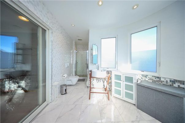 Bathroom, Free Standing Baths, Glass Shower, Interior, Marble, Recessed Lighting
