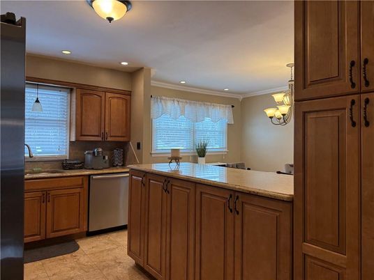 Interior, Kitchen, Pendant Lights, Recessed Lighting, Stainless Steel Appliances