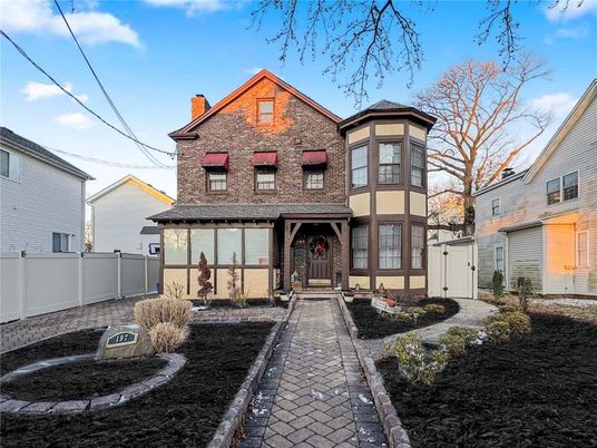 Exterior, Facade, Tudor Revival