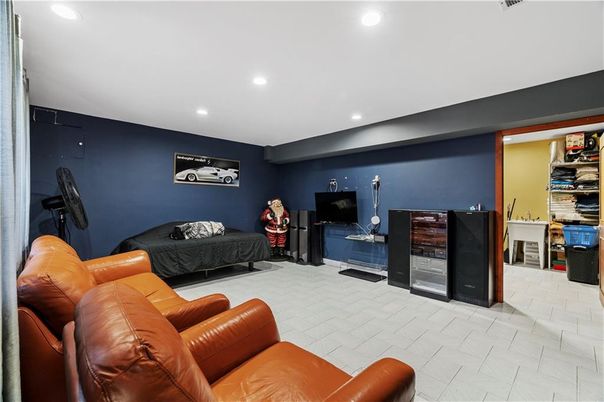 Interior, Living room, Recessed Lighting