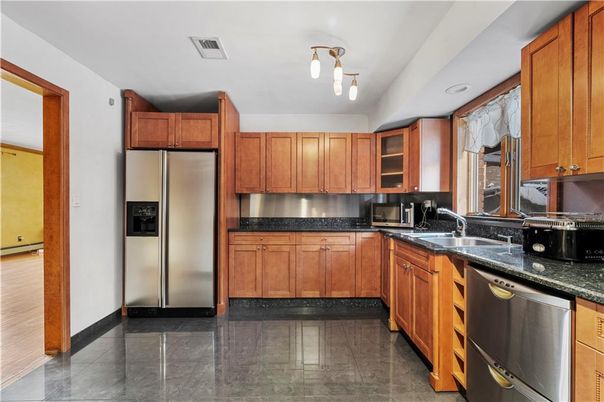 Interior, Kitchen, Stainless Steel Appliances