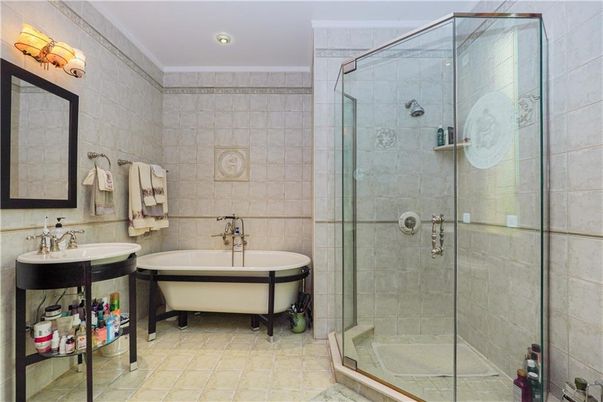 Bathroom, Dual Sink Vanities, Free Standing Baths, Glass Shower, Interior, Recessed Lighting