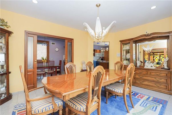 Chandelier, Dining room, Interior, Recessed Lighting