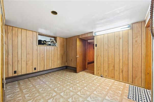 Empty room, Interior, Wooden Walls