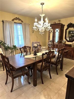 Chandelier, Dining room, Interior