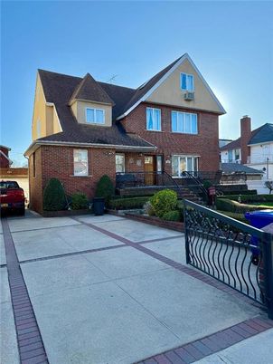 Exterior, Facade, Brick Facade, Tudor Revival