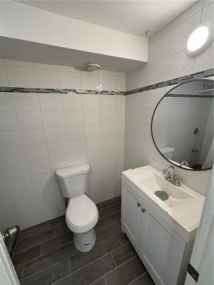 Bathroom, Interior, Pendant Lights, Wood Texture Flooring