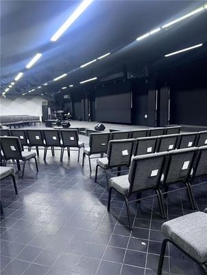 Interior, Projection Screen, Recessed Lighting