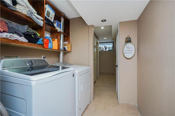 Interior, Recessed Lighting, Washer