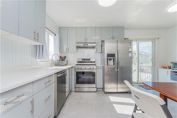 Interior, Kitchen, Stainless Steel Appliances