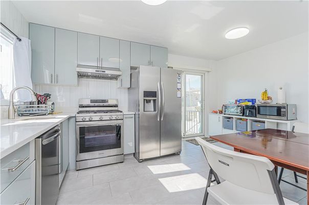 Interior, Kitchen, Stainless Steel Appliances