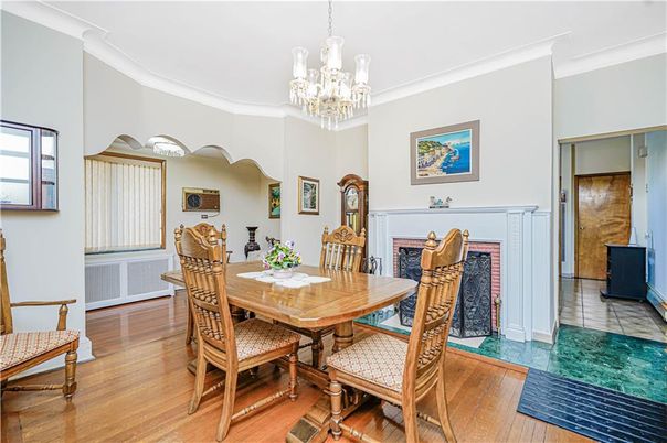 Chandelier, Dining room, Fireplace, Interior, Wood Texture Flooring