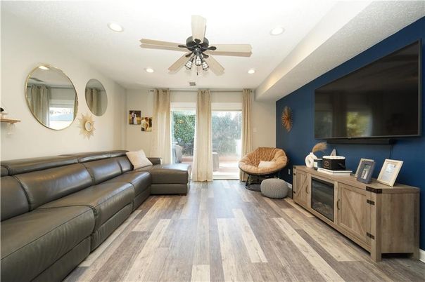 Interior, Living room, Recessed Lighting, Wood Texture Flooring