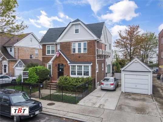 Detached Garage, Exterior, Facade, Brick Facade, Queen Anne Victorian