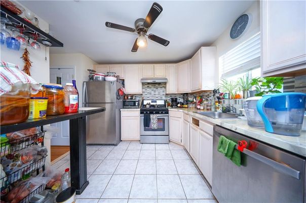 Interior, Kitchen, Stainless Steel Appliances