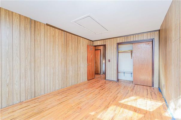 Empty room, Interior, Wood Texture Flooring, Wooden Walls