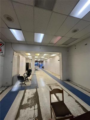 Fitness Equipment, Interior, Recessed Lighting