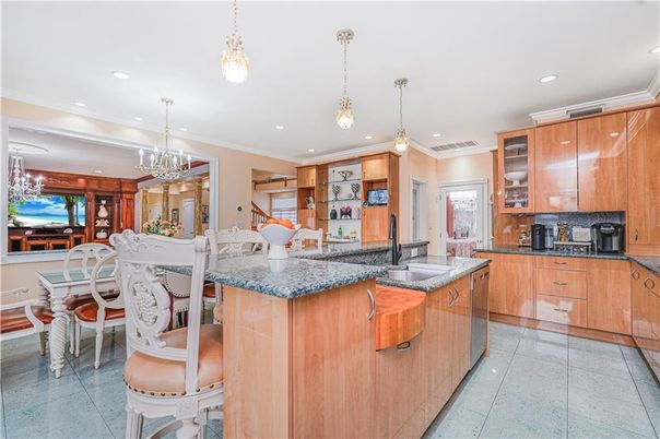 Chandelier, Dining room, Interior, Kitchen, Pendant Lights, Recessed Lighting