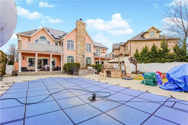 Backyard, Exterior, Facade, French Provincial