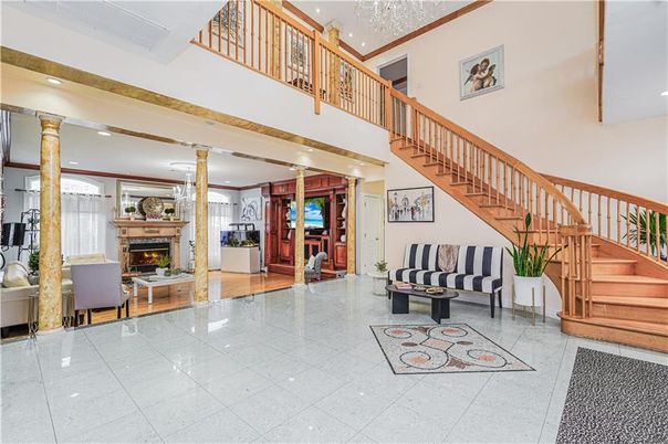 Chandelier, Fireplace, Interior, Recessed Lighting