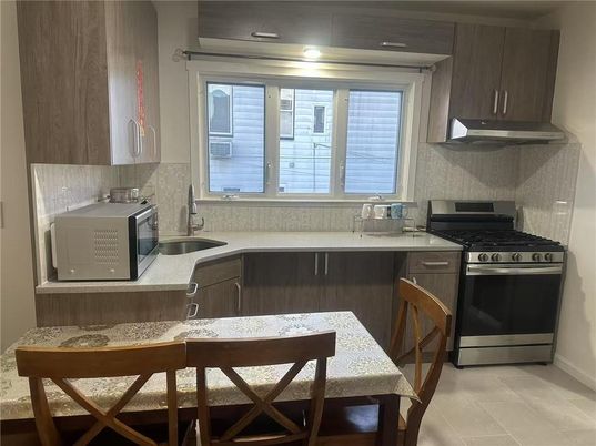 Interior, Kitchen, Stainless Steel Appliances
