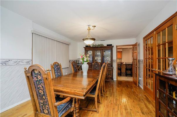 Dining room, Interior, Wood Texture Flooring
