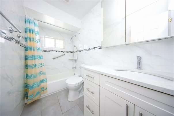 Bathroom, Interior, Marble Walls